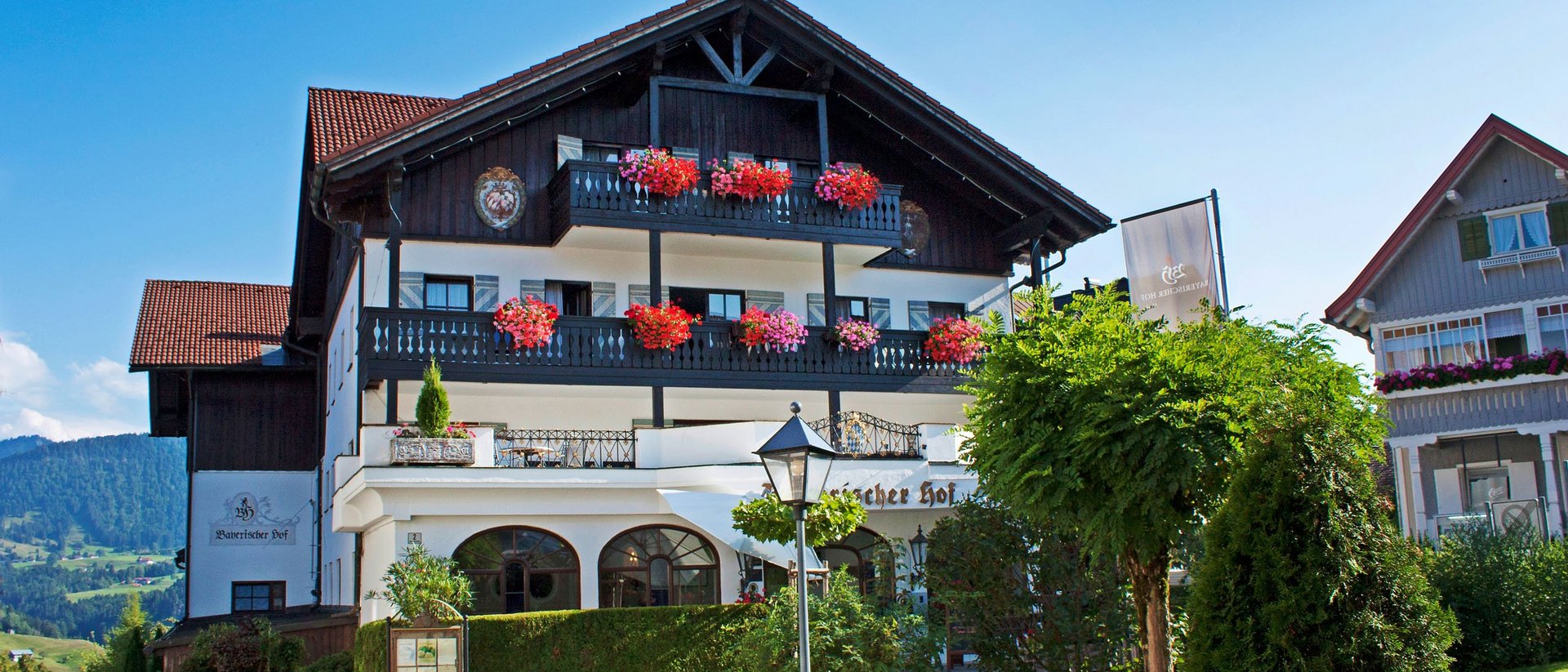 The History of the Hotel Bayerischer Hof